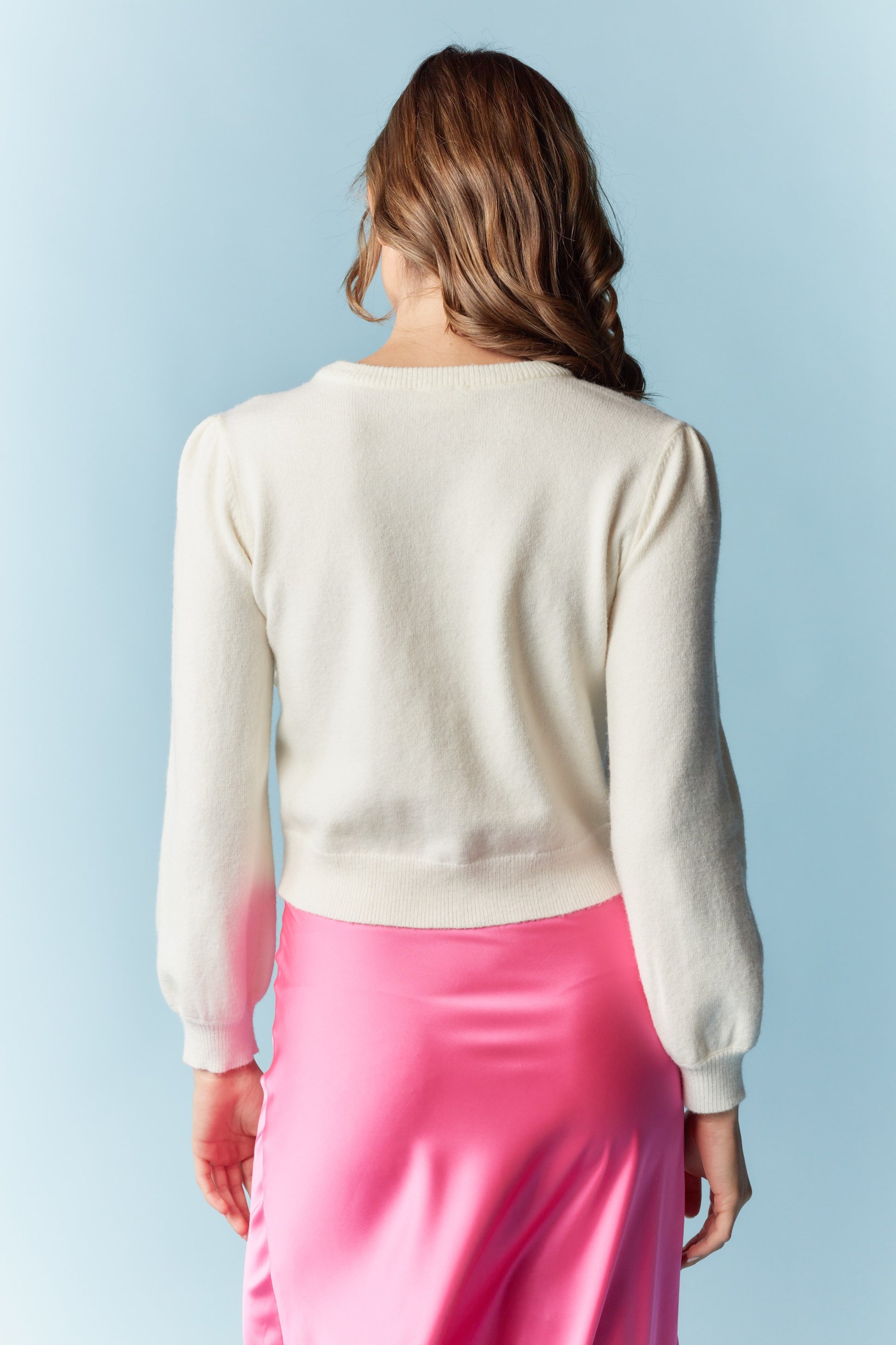 Floral Embroidered Cardigan is a stylish blend of elegance and charm, perfect for adding a feminine touch to your wardrobe. Featuring a regular fit, this cardigan boasts intricate floral embroidery.