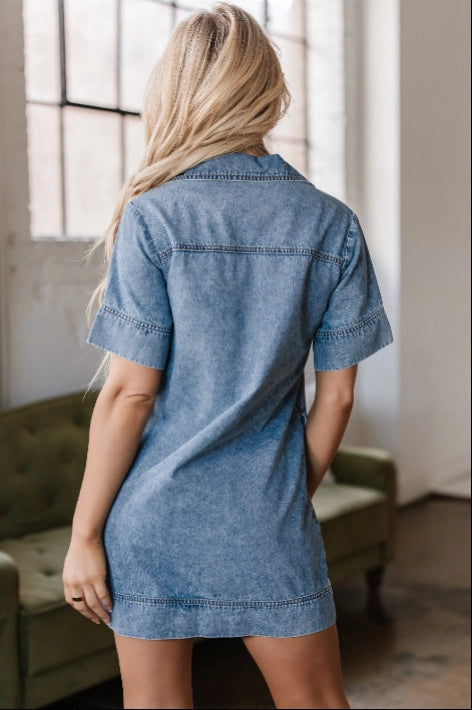 Relaxed Denim Dress is the epitome of effortless style and comfort. Designed with a breezy, laid-back fit, this short-sleeve dress is perfect for casual days.
