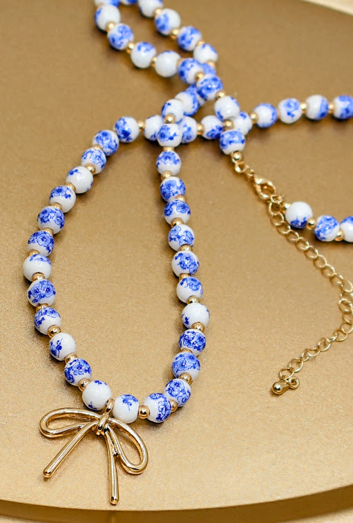 Bow-tiful Beaded Necklace