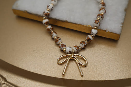 Bow-tiful Beaded Necklace