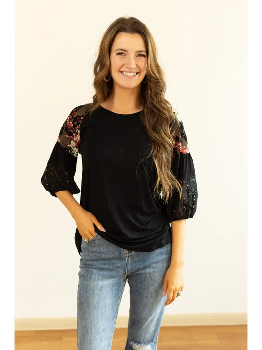  Floral Lace Sleeve Top.