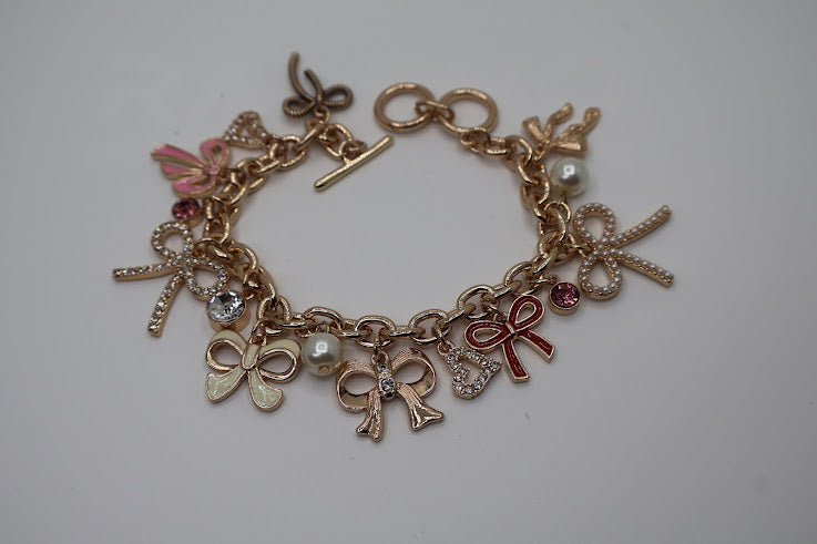 Charming Bow Bracelet