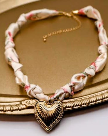 Love Knot Floral Charm Necklace