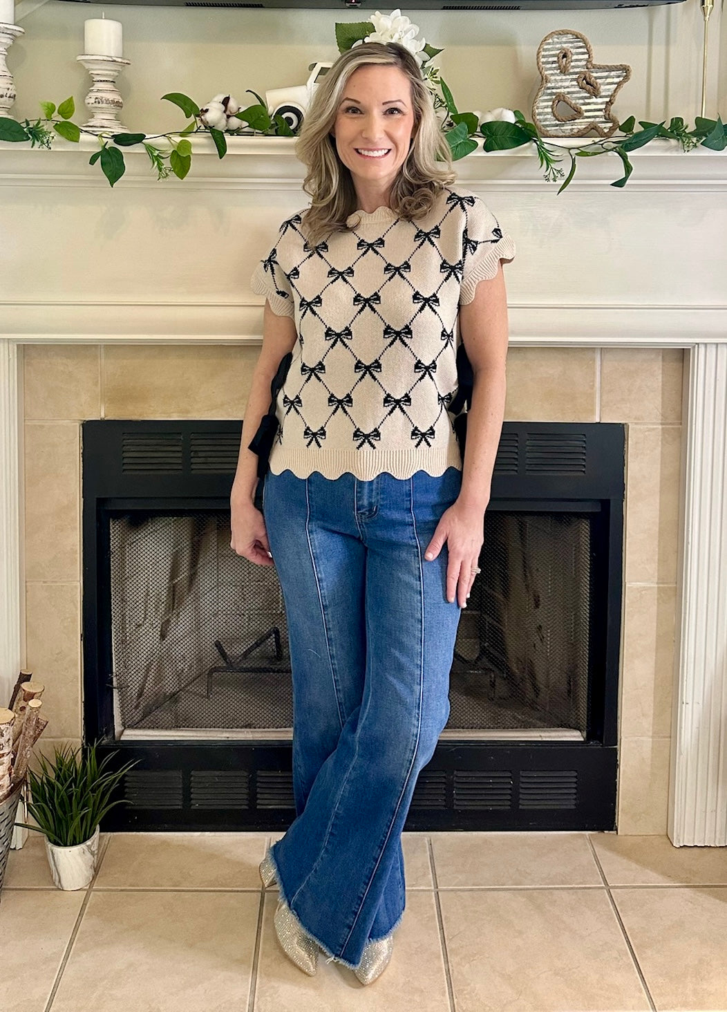 Tory Bow Pattern Scallop Sweater
