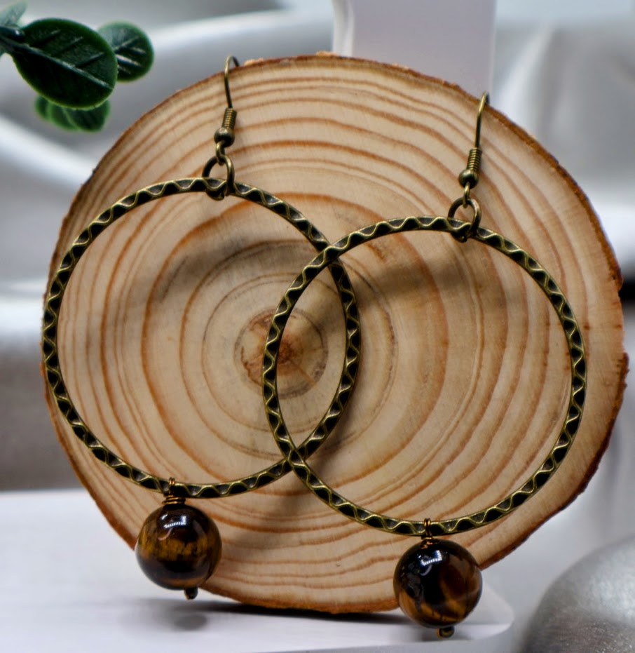 Nature's Whisper Hoop Earrings