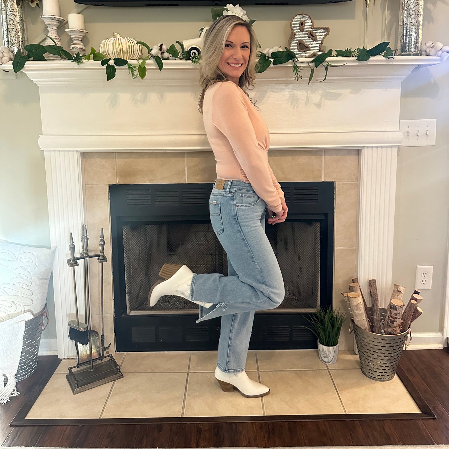 Sparkle Bodysuit brings a touch of elegance and shimmer to your wardrobe. Featuring a crew neck, high stretch fabric, and snap closure for easy wear.